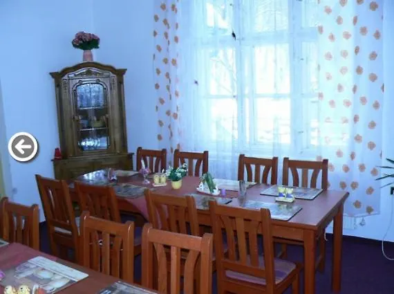 Гостевой дом Restaurace A Prvni Mlyn Хомутов
